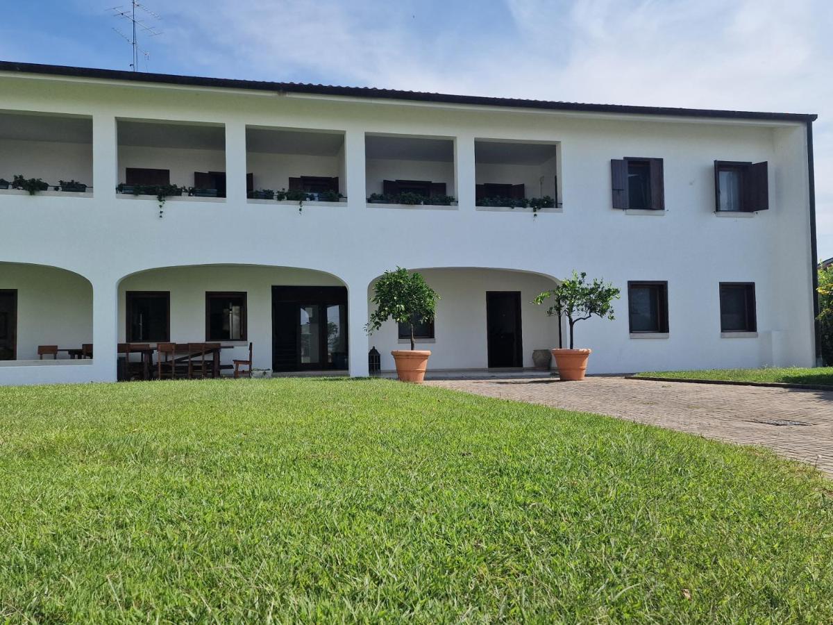 B&B Borgo Tesis 斯皮林贝戈 外观 照片