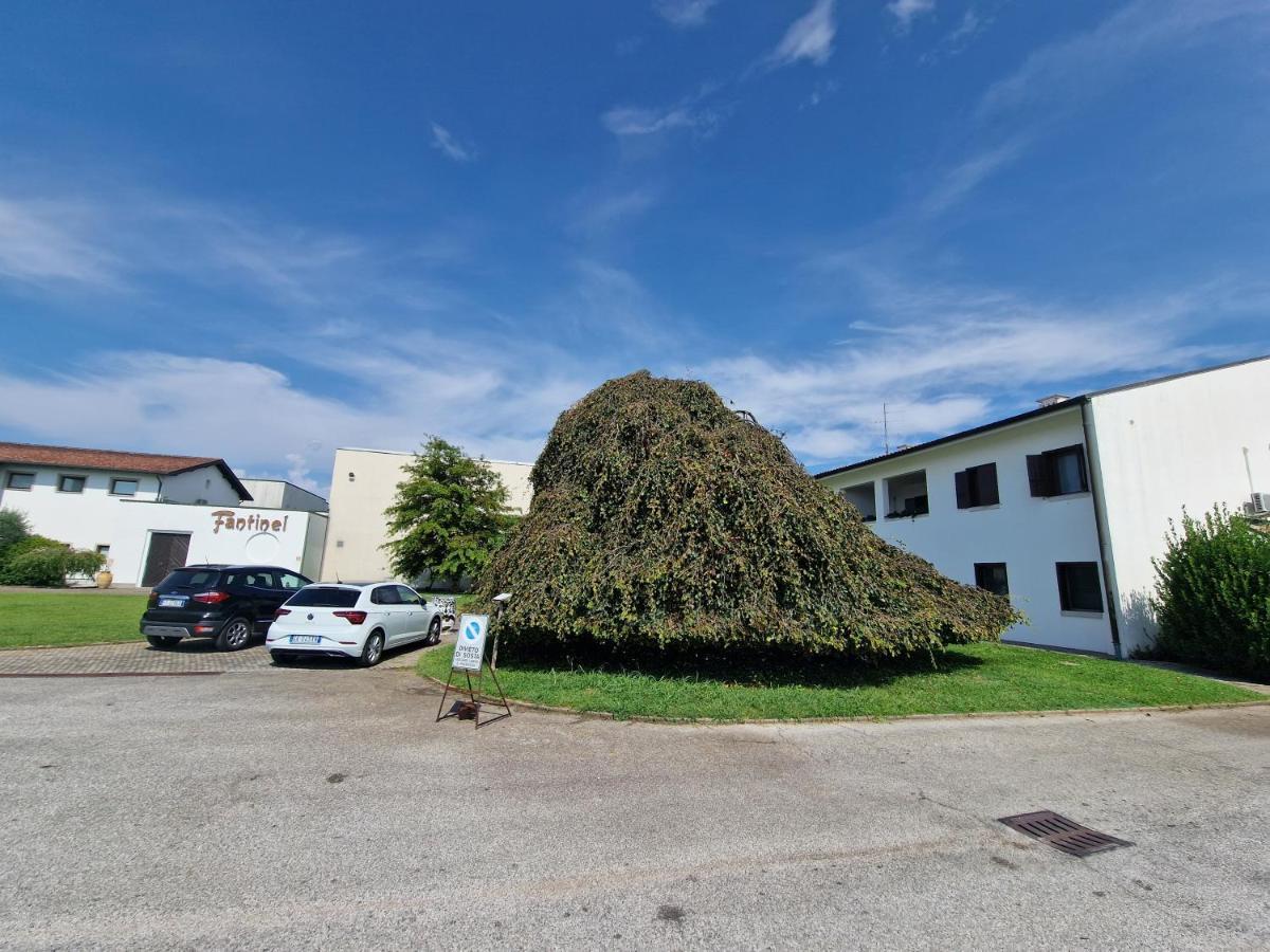 B&B Borgo Tesis 斯皮林贝戈 外观 照片